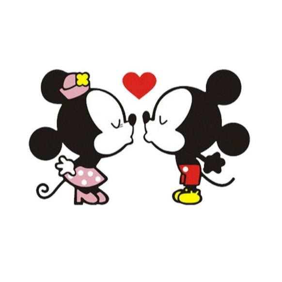 Mickey Mouse 'Minnie And Mickey | Couple In Love | 1.0' Vinyl Car Sticker